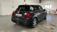 MINI Hatchback 2.0 Cooper S Exclusive II 5dr Auto [Comfort/Nav] Petrol Hatchback